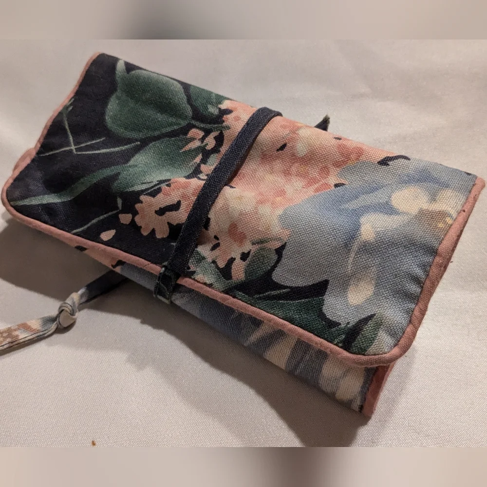 Vintage Rare Jewelry/cosmetic Floral Travel Bag Pouch w/tiny Insert zip pocket